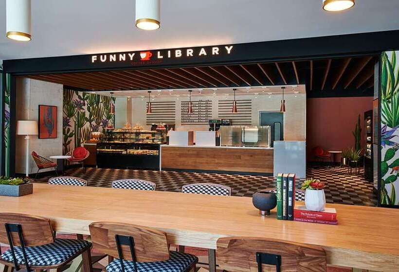 Fotos del hotel Virgin S Las Vegas, Curio Collection By Hilton:  21