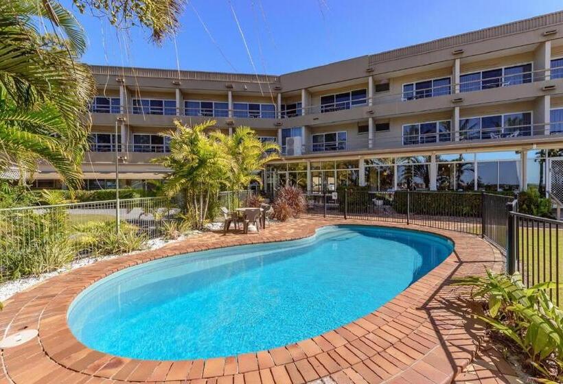Camelot Motel