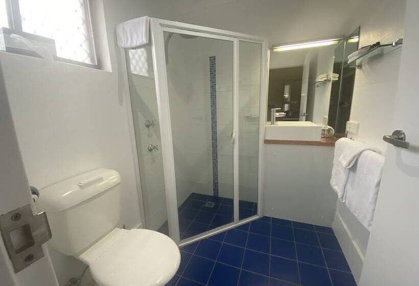 Отель Avaleen Lodge Motor Inn