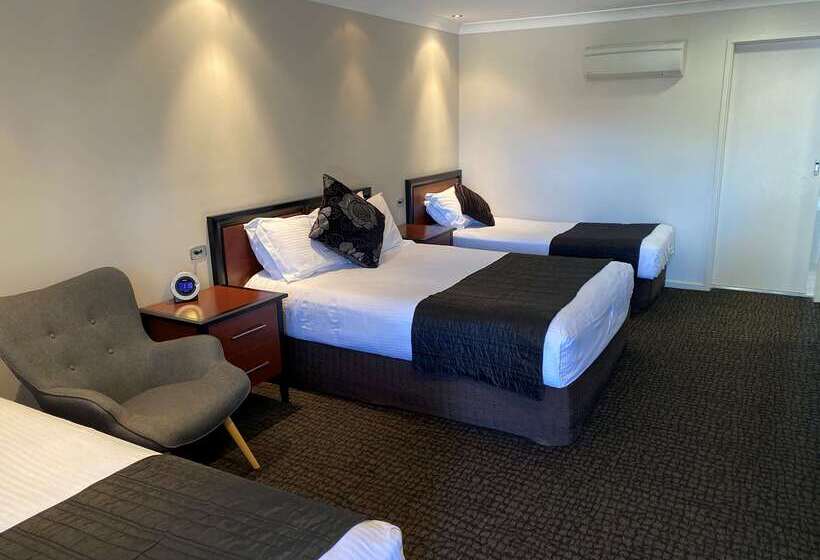 فندق Best Western Plus All Settlers Motor Inn