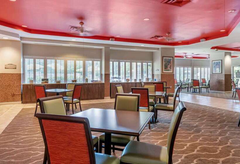 هتل Comfort Suites Maingate East Kissimmee