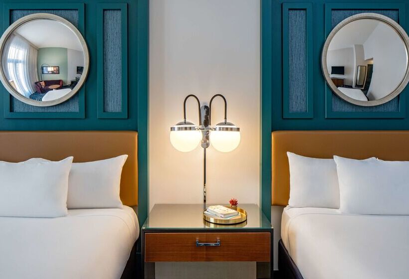هتل Hyatt Centric French Quarter