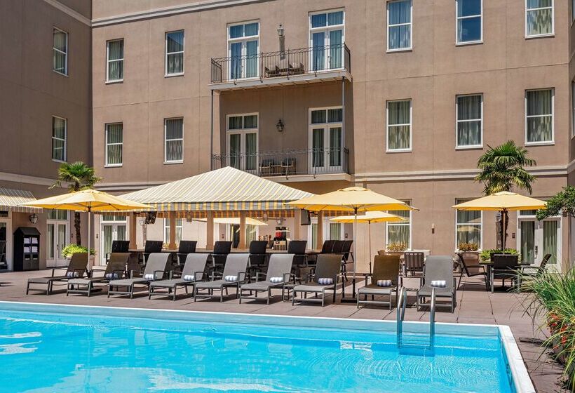 هتل Hyatt Centric French Quarter