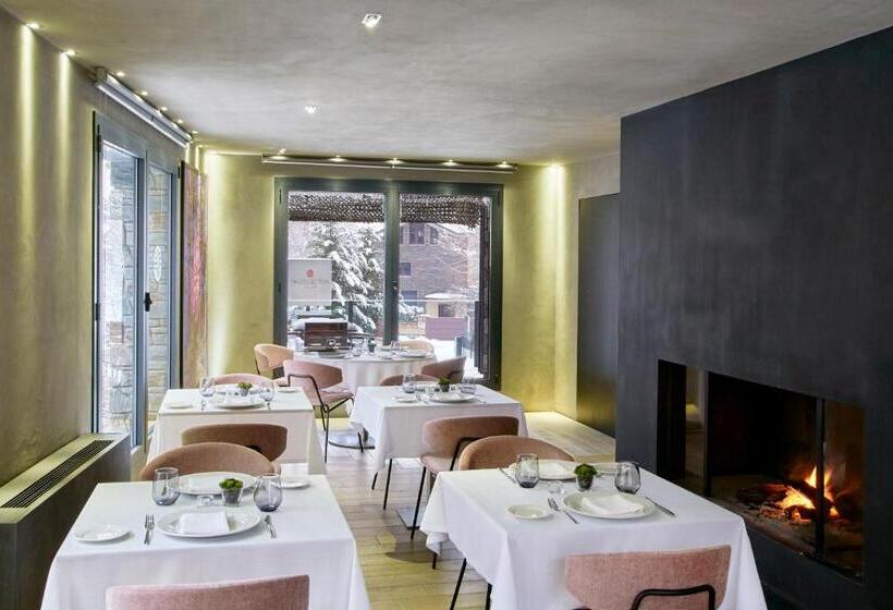 هتل NH Collection Andorra Palome