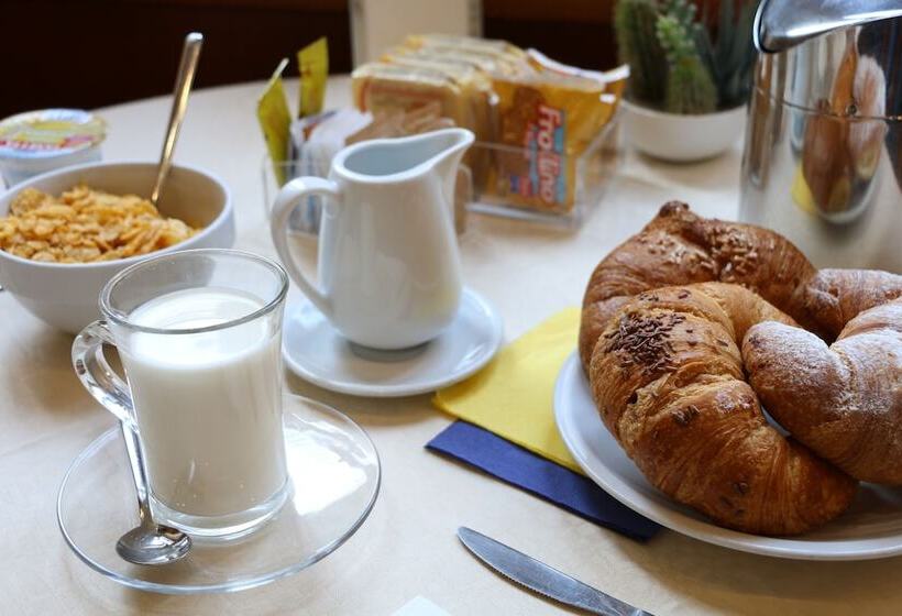 Fotos del hotel Piacenza:  27