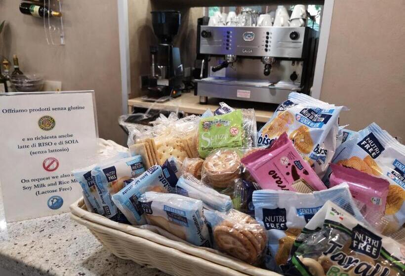 Fotos del hotel Piacenza:  9