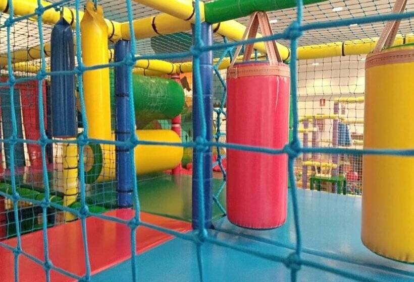 هتل Piolets Soldeu Centre by Nexta