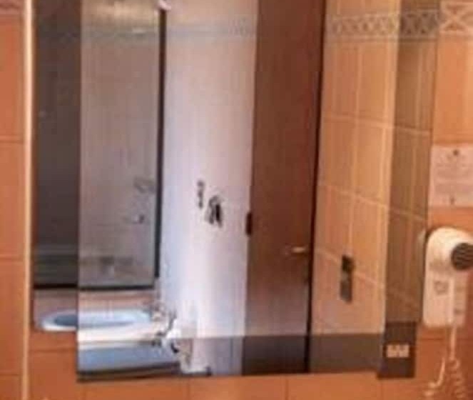 Fotos del hotel Reina Victoria Suites & Towers:  7