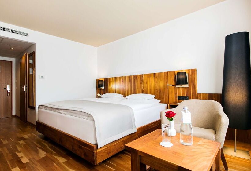Rogner Hotel Tirana
