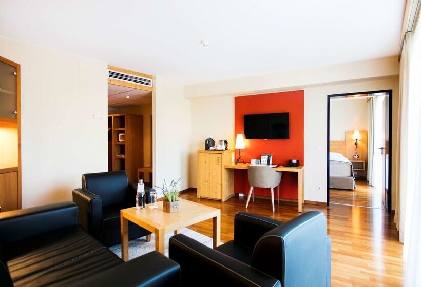 Rogner Hotel Tirana