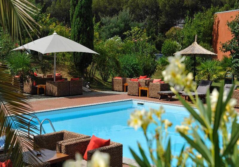 Rogner Hotel Tirana