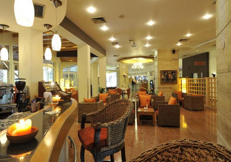 Rogner Hotel Tirana