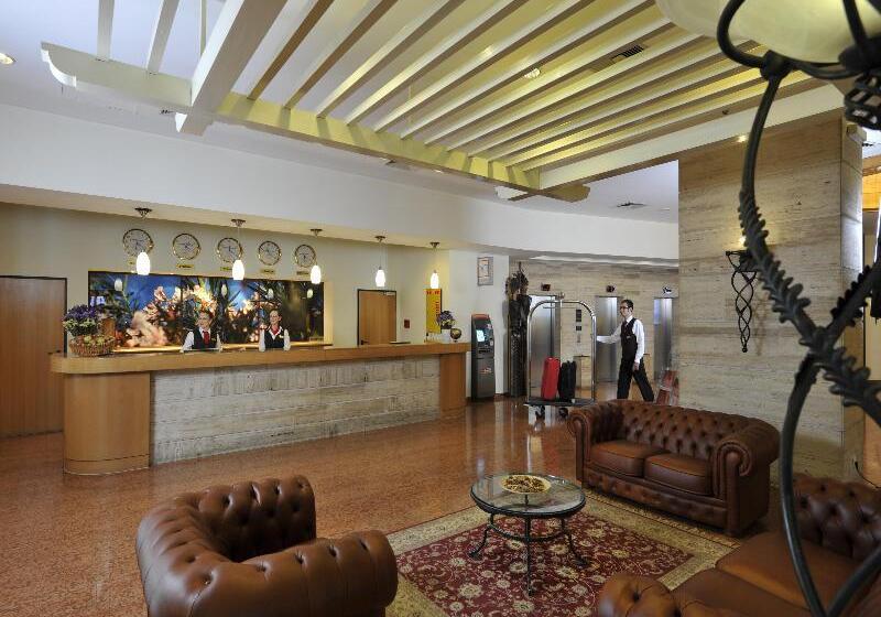 Rogner Hotel Tirana