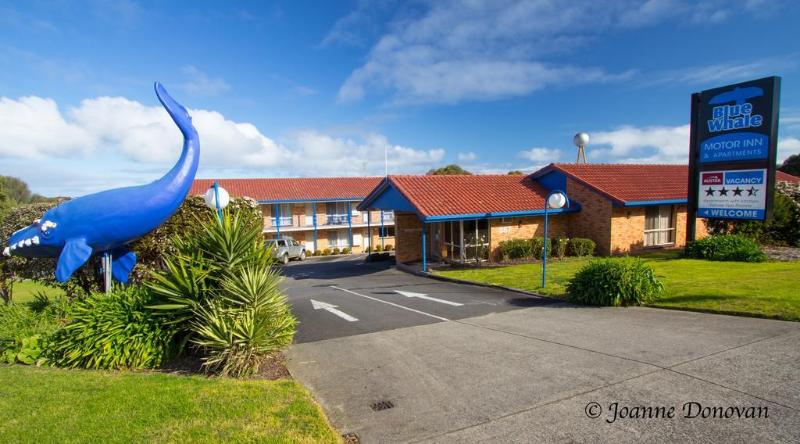 مُتل Blue Whale Motor Inn & Apartments
