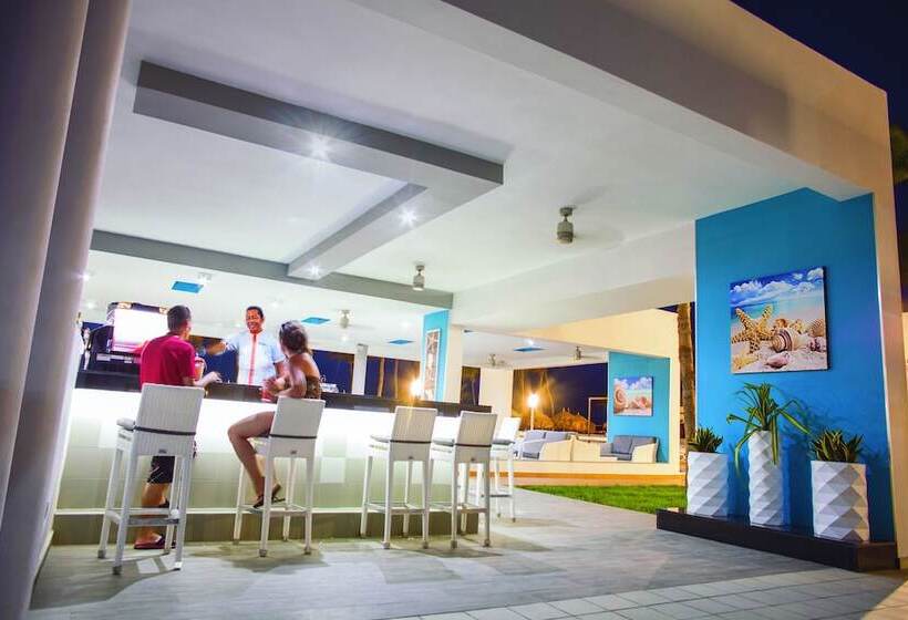 استراحتگاه Riu Palace Antillas - Adults Only - All Inclusive