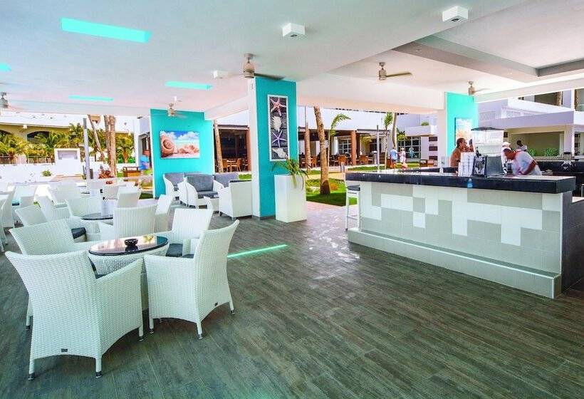 استراحتگاه Riu Palace Antillas - Adults Only - All Inclusive