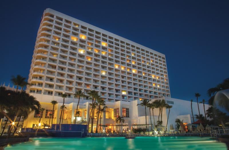 استراحتگاه Riu Palace Antillas - Adults Only - All Inclusive