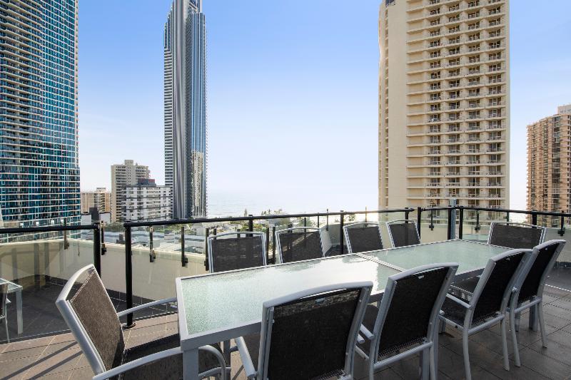 هتل Breakfree Cosmopolitan