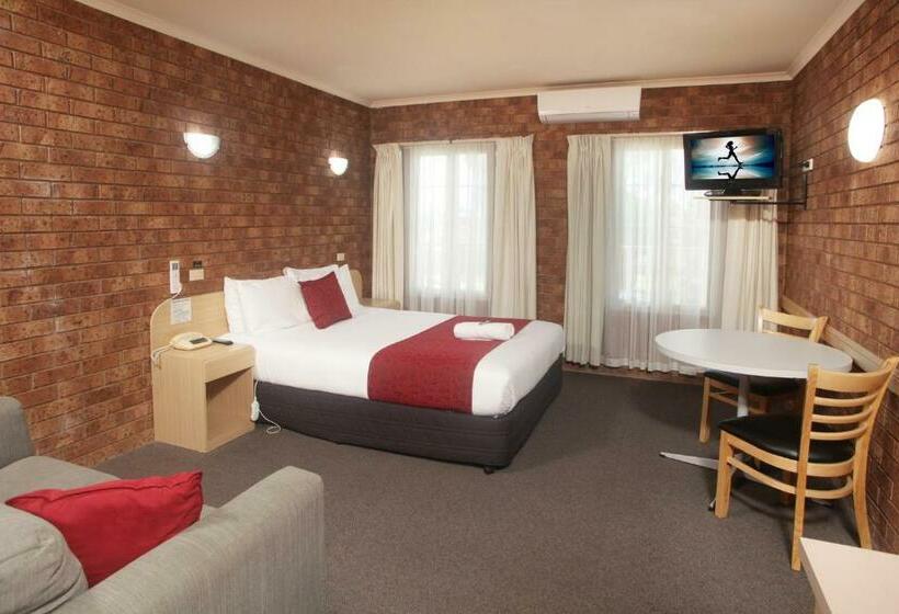 בית מלון כפרי Courtyard Motor Inn