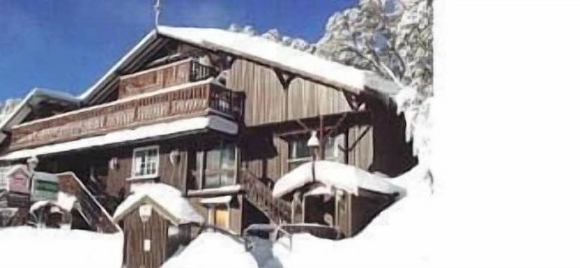 ホテル Karelia Alpine Lodge