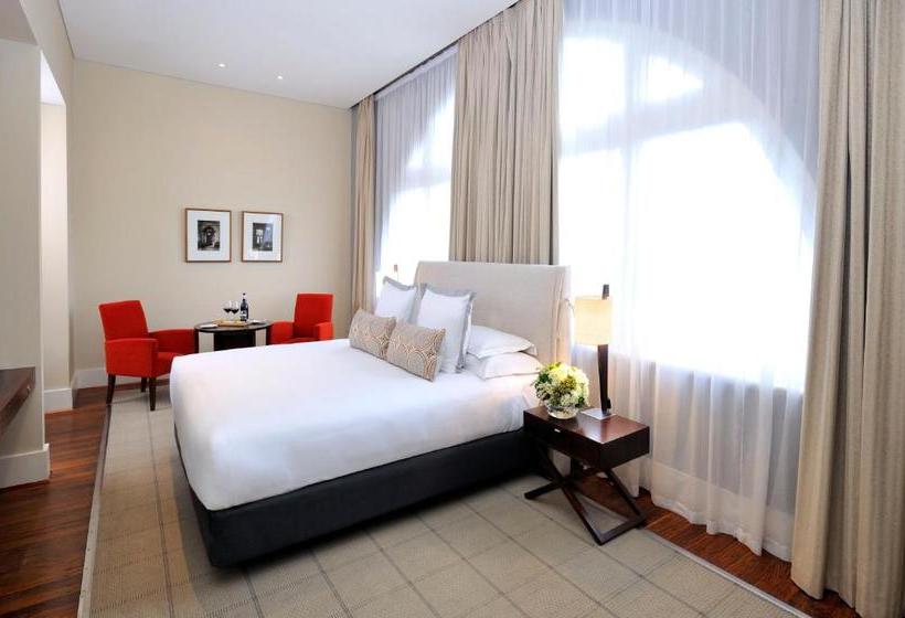 בית מלון כפרי Lindrum Melbourne