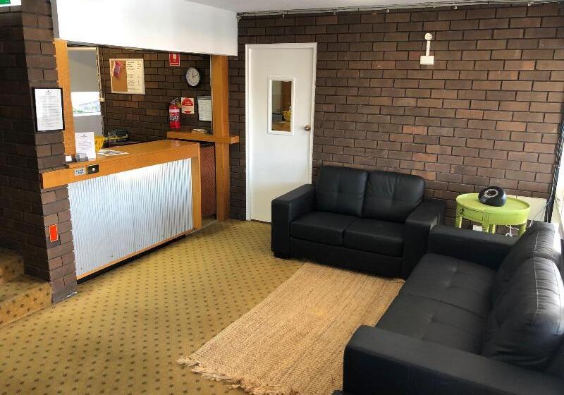 هتل Matador Motor Inn