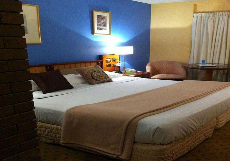 هتل Matador Motor Inn