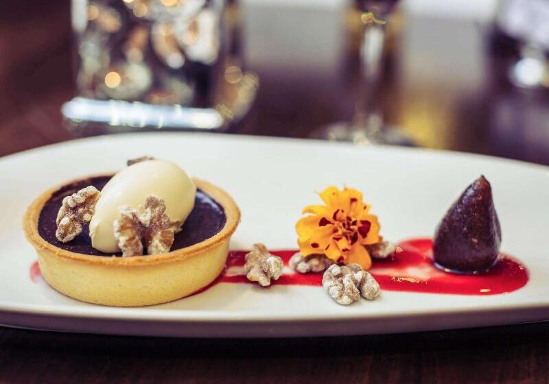 هتل Mercure Townsville