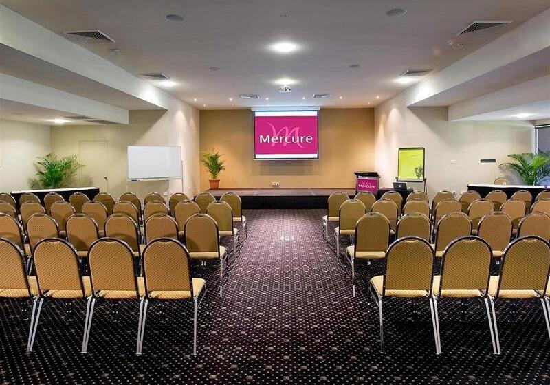 هتل Mercure Townsville