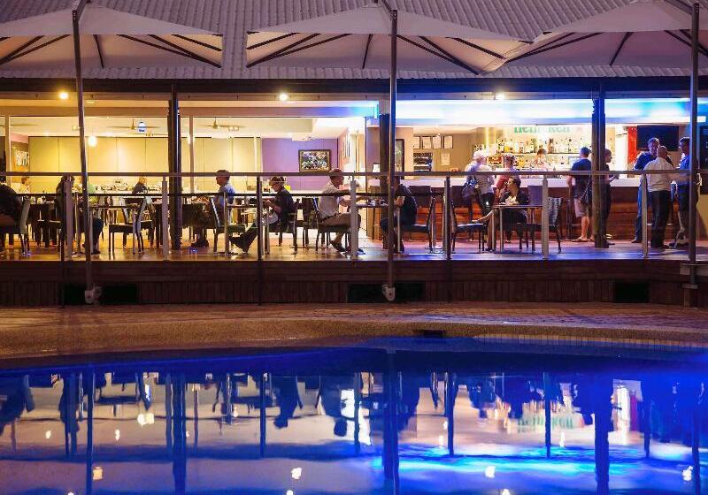 هتل Mercure Townsville