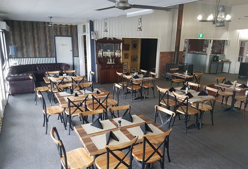 酒店 Monto Colonial Motor Inn