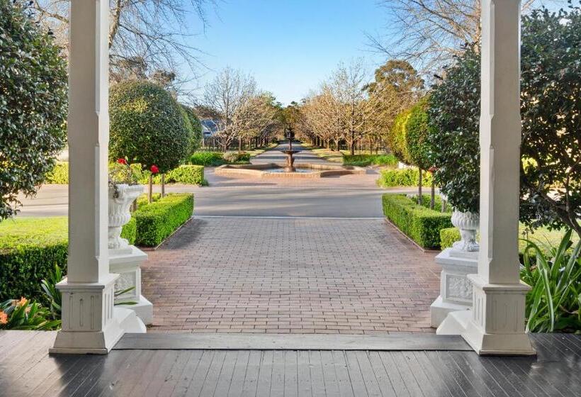هتل The Convent Hunter Valley