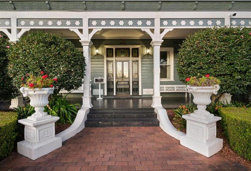 هتل The Convent Hunter Valley