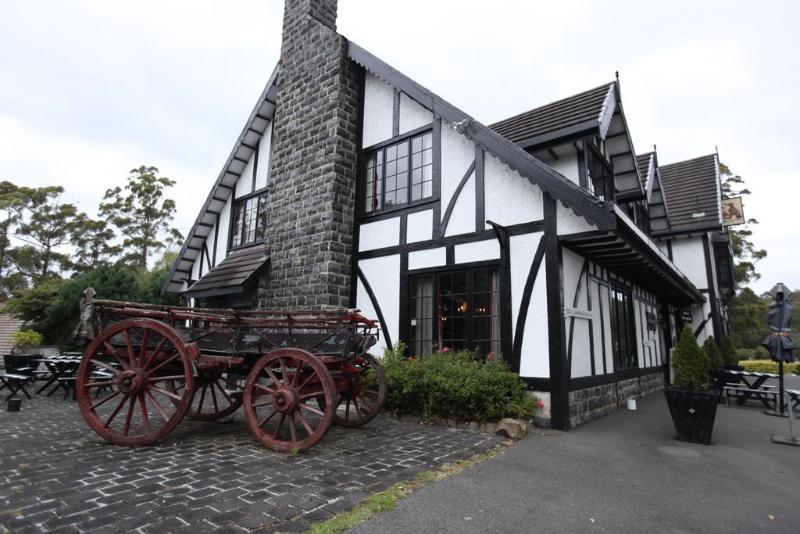 酒店 The Fox And Hounds Historic