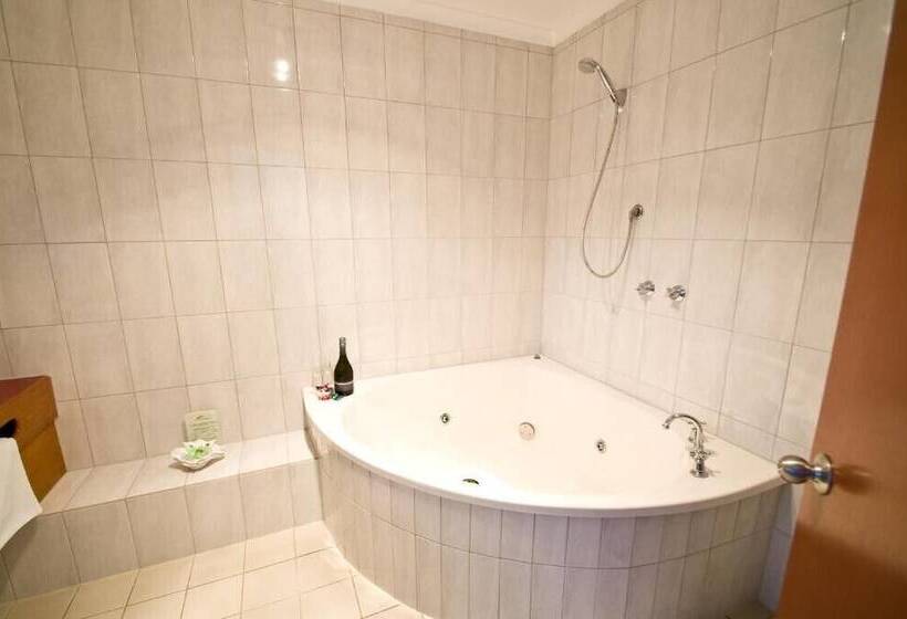 בית מלון כפרי Warragul Views Motor Inn