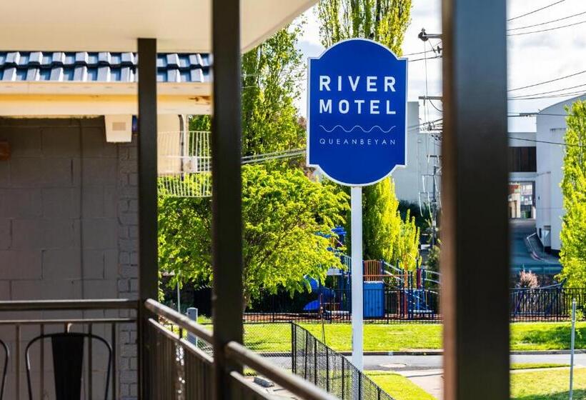 River Motel