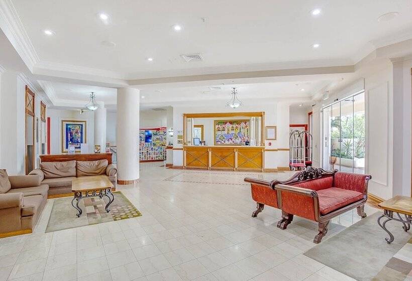 استراحتگاه Breakfree Moroccan