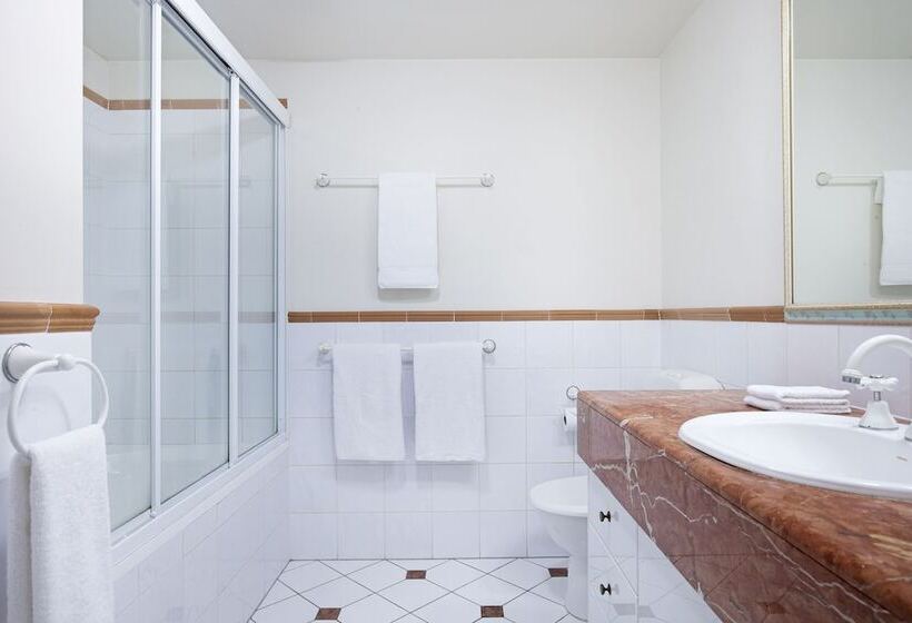 استراحتگاه Breakfree Moroccan