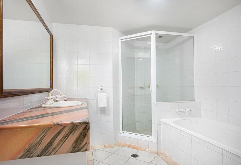 אתר נופש Breakfree Moroccan