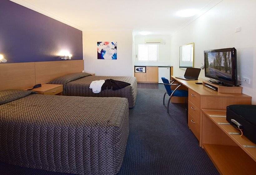 مُتل Armidale Inn
