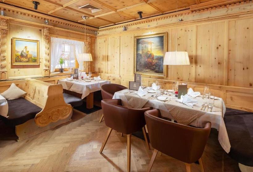 هتل Goldener Adler   Im Sommer Silvretta Card Premium Inkludiert