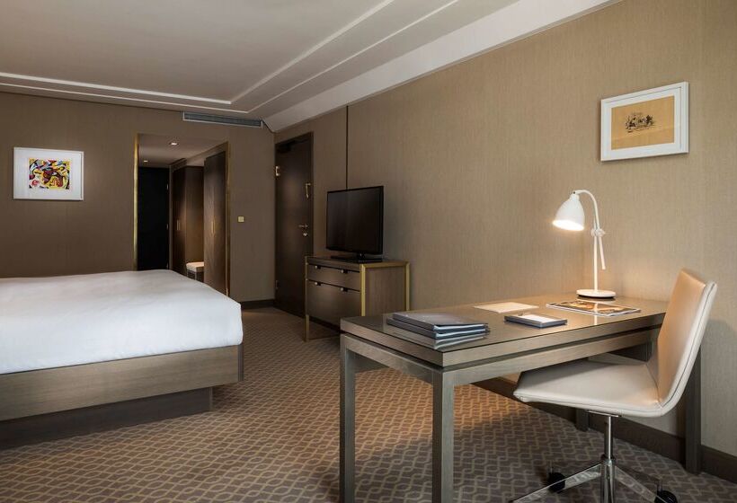 فندق Hilton Vienna Plaza