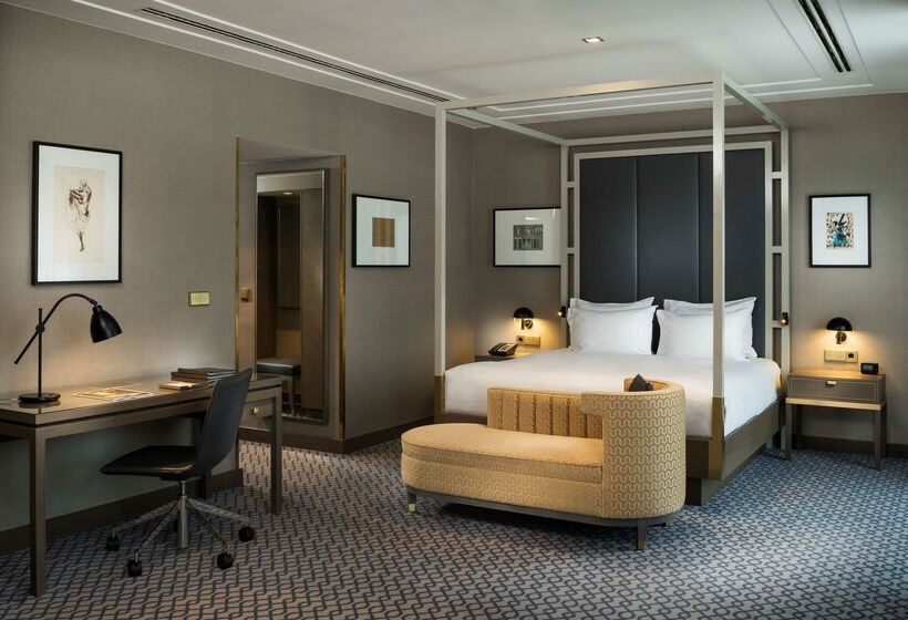 فندق Hilton Vienna Plaza