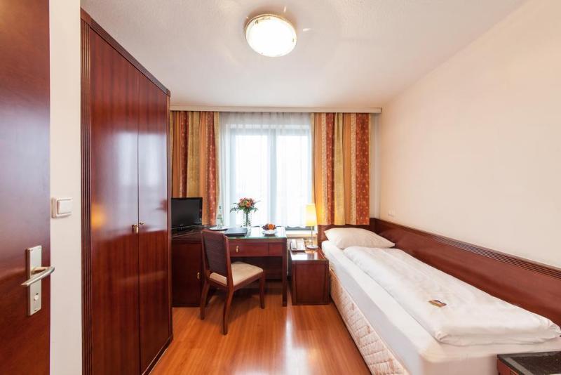 Fotos del hotel Novum Hotel Congress Wien Am Hauptbahnhof:  6