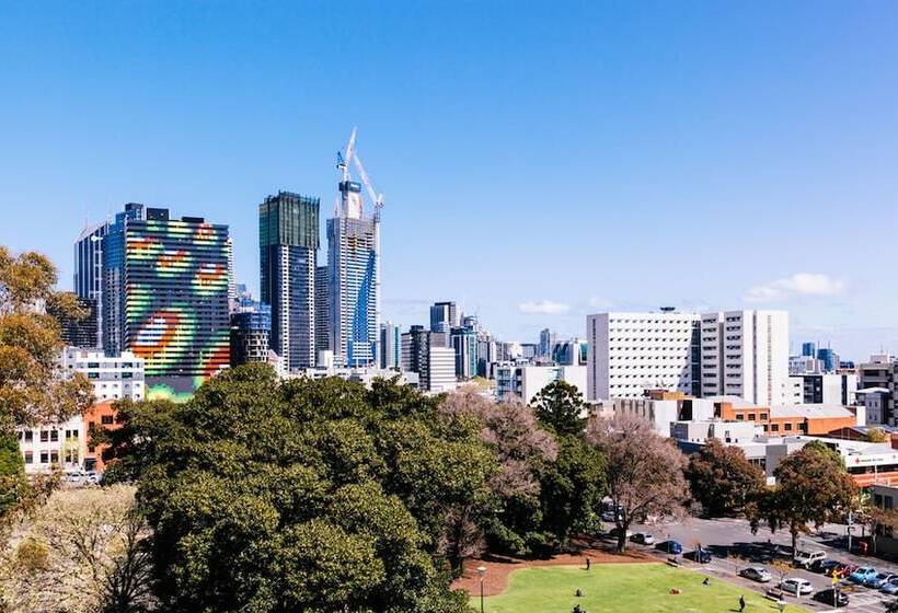 هتل Crowne Plaza Melbourne Carlton By Ihg