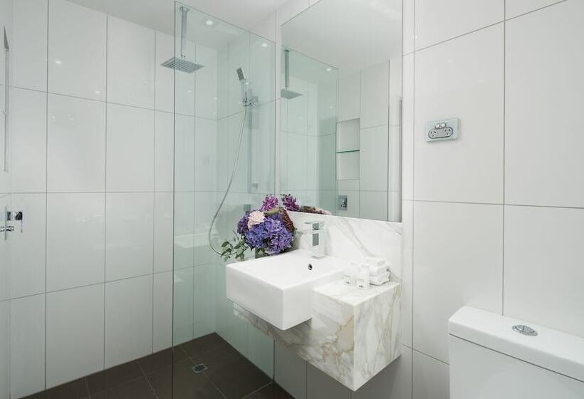 هتل Crowne Plaza Melbourne Carlton By Ihg