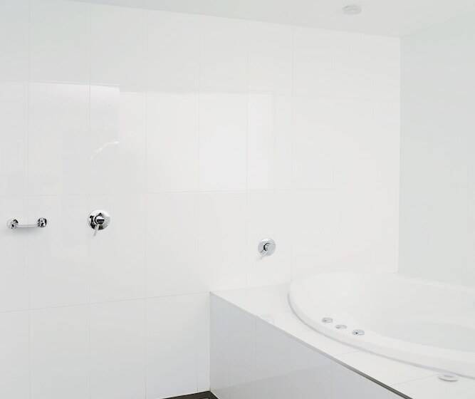 هتل Crowne Plaza Melbourne Carlton By Ihg