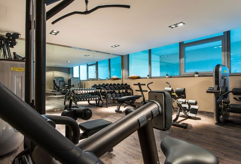 בית מלון כפרי Wyndham Grand Salzburg Conference Centre