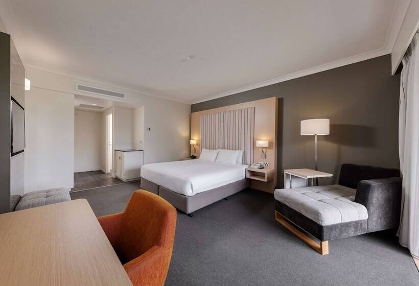 Mercure Gold Coast Resort