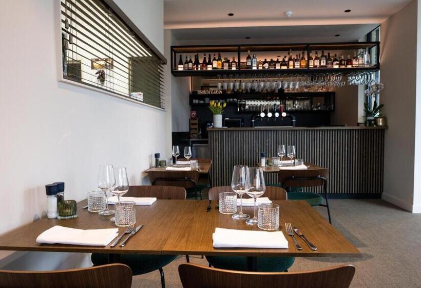 בית מלון כפרי Apostroff